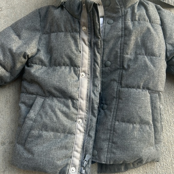 Gap Sherpa lined jacket and old navy fall windbreaker - Picture 5 of 5